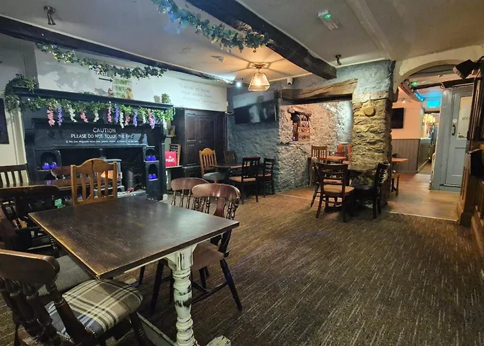 The Snooty Fox Pub